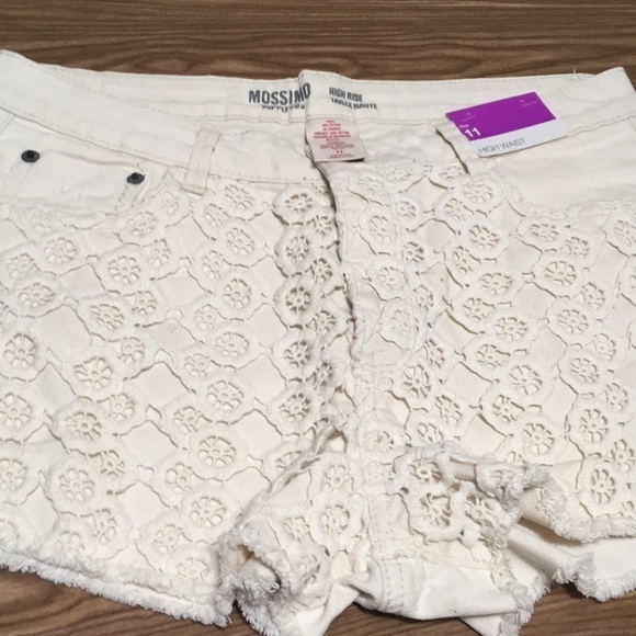 Mossimo Cream Crochet High Waist Shorts - Picture 9 of 11